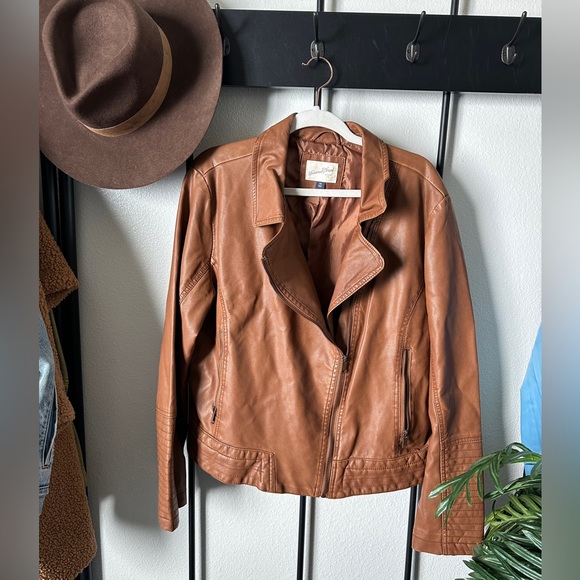 Universal Thread Jackets & Blazers - Universal thread brown faux vegan leather asymmetrical motorcycle jacket coat